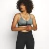 Nike Performance INDY V NECK BRA - Sport-BH Mit Leichter Stützkraft - Smoke Grey/pure/black/white | Damen
