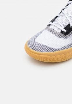 Nike Performance Herren KYRIE FLYTRAP 4 BASKETBALLSCHUH - Basketballschuh - Black/metallic Cool Grey/white -Angebote Nike Store 00a7585bcc5044859c72596f74e26c0a