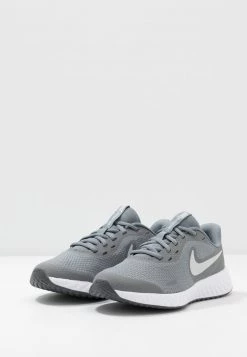 Nike Performance REVOLUTION 5 UNISEX - Laufschuh Neutral - Cool Grey/pure Platinum/dark Grey -Angebote Nike Store 00cc486b84284c1c882b9fe1fd1dc986