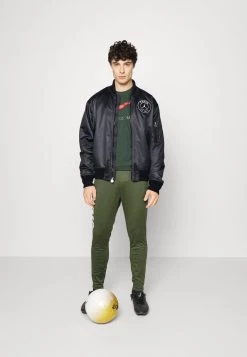 Nike Performance Herren PARIS ST. GERMAIN JACKET - Vereinsmannschaften - Black 7 Nike Performance Herren PARIS ST. GERMAIN JACKET - Vereinsmannschaften - Black -Angebote Nike Store 0418f256eb474d4bad9d750790fdcf65