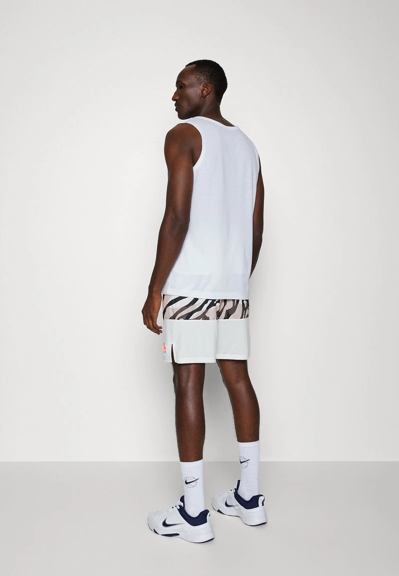 Nike Performance Herren Kurze Sporthose - Sail/bright Mango 3 Nike Performance Herren Kurze Sporthose - Sail/bright Mango – Bild 3