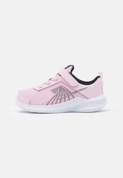 Nike Performance Unisex DOWNSHIFTER 11 - Laufschuh Neutral - Pink Foam/metallic Silver/black/white