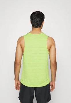 Nike Performance MILER TANK - Top - Vivid Green | Herren -Angebote Nike Store 05eb23b0808f42d68c76602e909b2bc2