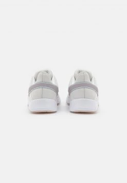 Nike Performance Damen LEGEND ESSENTIAL 2 PRM - Trainingsschuh - Photon Dust/metallic Luster/amethyst Ash/white/phantom/summit White -Angebote Nike Store 06eb5e177a9e432da4b7f77fee377a3b
