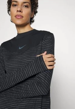 Nike Performance RUN - Langarmshirt - Black/atomic Orange | Damen -Angebote Nike Store 078827ad19b141ada2b2907f946de2cf