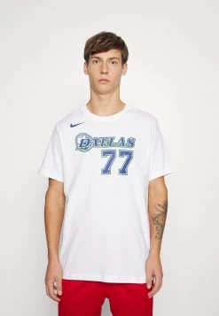Nike Performance NBA LUKA DONCIC DALLAS MAVERICKS MOMENTS MIXTAPES NAME AND NUMBER - Vereinsmannschaften - White | Herren