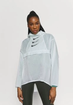 Nike Performance RUN - Laufjacke - Barely Green/black | Damen