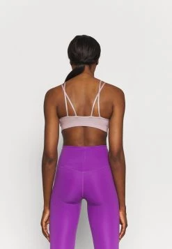 Nike Performance Damen INDY STRAPPY BRA - Sport-BH Mit Leichter Stützkraft - Plum Fog/venice -Angebote Nike Store 09d33ae8a4c44ce1911b3a30ec309a15