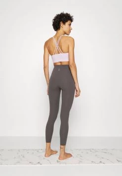 Nike Performance NIKE YOGA LUXE 7/8-INFINALON-LEGGINGS MIT HOHEM TAILLENBUND FÜR DAMEN - Tights - Medium Ash/particle Grey -Angebote Nike Store 0a73a02b0a1949ca8250d96fc699b7b9