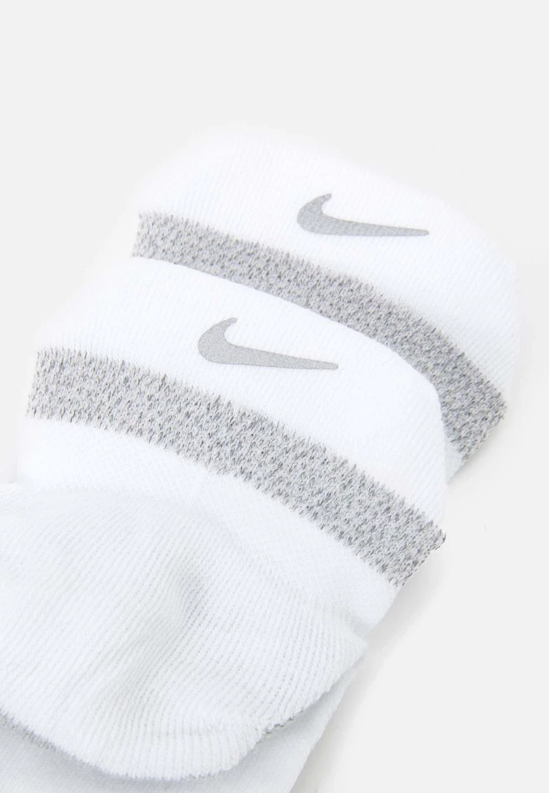 Nike Performance Unisex SOCKEN SPARK CUSH - Sportsocken - White/reflective 3 Nike Performance Unisex SOCKEN SPARK CUSH - Sportsocken - White/reflective – Bild 3