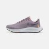 Nike Performance Damen AIR ZOOM PEGASUS 38 SHIELD - Laufschuh Neutral - Purple Smoke/cave Purple/venice/atomic Orange/light Liquid Lime/summit White