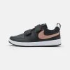 Nike Performance PICO 5 UNISEX - Trainingsschuh - Black/metallic Red Bronze/mint Foam