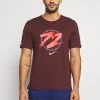 Nike Performance Herren MILER - T-Shirt Print - Mystic Dates/chile Red/white/reflective Silver