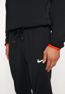 Nike Performance FC LIBERO DRILL SUIT - Trainingsanzug - Black/habanero Red/white | Herren -Angebote Nike Store 0f65bf125c21426eb245227c55c4fedd