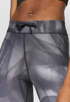 Nike Performance Damen RUN 7/8 - Tights - Black/silver -Angebote Nike Store 0f73862d04f44060be4413aa0a6a04fb