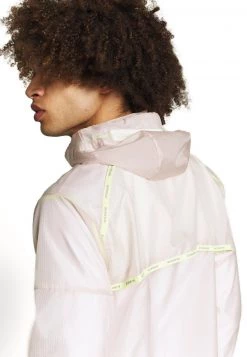 Nike Performance Herren Laufjacke - Fossil Stone/lime Ice/hemp/reflective Silver -Angebote Nike Store 1031ee9efb5e4f77912f10c90d382134