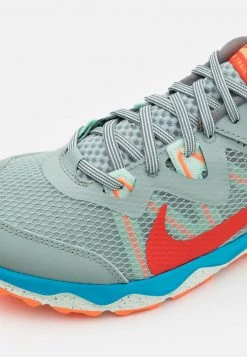 Nike Performance JUNIPER TRAIL - Laufschuh Trail - Dusty Sage/habanero Red/smoke Grey/mint Foam/laser Blue/total Orange | Herren -Angebote Nike Store 1059e1d7e21849ffb631dc201c7e8933