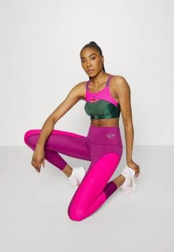 Nike Performance ALPHA BRA - Sport-BH Mit Starker Stützkraft - Pro Green/active Pink | Damen 9 Nike Performance ALPHA BRA - Sport-BH Mit Starker Stützkraft - Pro Green/active Pink | Damen -Angebote Nike Store 1528bf997221483bbd2ec60a528e5c62