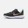 Nike Performance REVOLUTION 6 NN UNISEX - Laufschuh Neutral - Black/metallic Red Bronze/mint Foam/canyon Purple