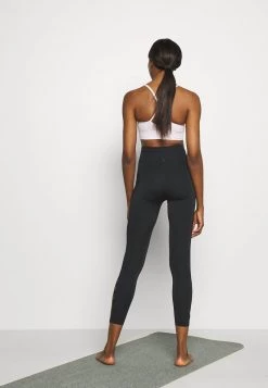 Nike Performance Damen CUT OUT 7/8 - Tights - Black/dark Smoke Grey 7 Nike Performance Damen CUT OUT 7/8 - Tights - Black/dark Smoke Grey -Angebote Nike Store 17c7b9a4c5b642f1843436b1a5e4f045