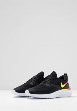 Nike Performance ODYSSEY REACT 2 FLYKNIT - Laufschuh Neutral - Black | Damen 8 Nike Performance ODYSSEY REACT 2 FLYKNIT - Laufschuh Neutral - Black | Damen -Angebote Nike Store 17f772798997400495174f3488f8ad44