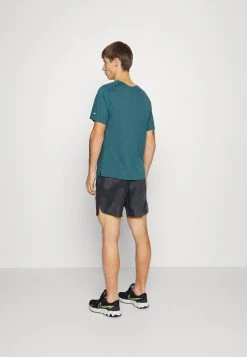 Nike Performance Kurze Sporthose - Off Noir | Herren -Angebote Nike Store 188ccbf238cf41578382db3272793355