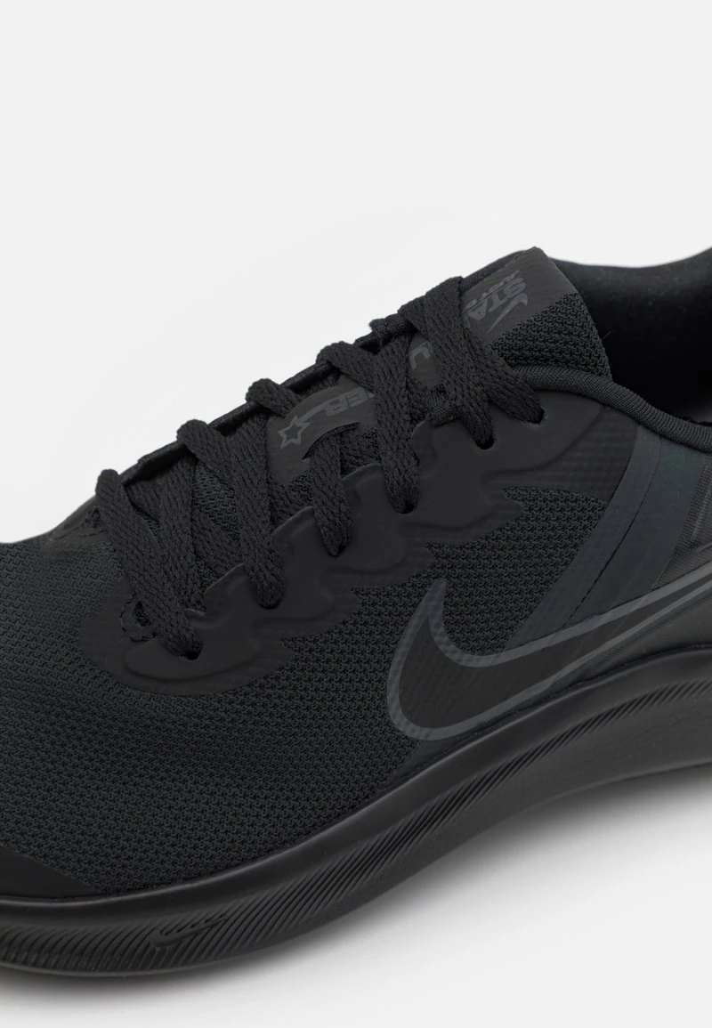 Nike Performance STAR RUNNER 3 UNISEX - Laufschuh Neutral - Black/dark Smoke Grey 6 Nike Performance STAR RUNNER 3 UNISEX - Laufschuh Neutral - Black/dark Smoke Grey – Bild 6