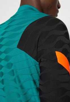 Nike Performance Herren CHELSEA LONDON ELITE - Vereinsmannschaften - Blustery/black/hyper Crimson -Angebote Nike Store 1e4b1158df7148a0bf39098c4134a2ed