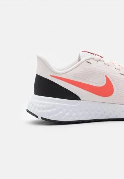 Nike Performance Damen SCHUHE REVOLUTION 5 - Laufschuh Neutral - Light Soft Pink/magic Ember/black/white -Angebote Nike Store 1f0f00cf1cd14c1b9894ad4f0d13f534