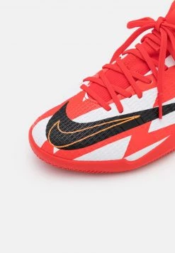 Nike Performance MERCURIAL JR 8 ACADEMY CR7 IC UNISEX - Fußballschuh Halle - Chile Red/black/white/total Orange -Angebote Nike Store 2070f77343ab4c038e7278e0c2249015