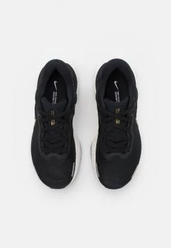 Nike Performance Damen ZOOMX INVINCIBLE RUN FK - Laufschuh Wettkampf - Black/sail/metallic Gold -Angebote Nike Store 22988bc5b2f34f258af7ec2de1f949be