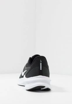 Nike Performance Herren DOWNSHIFTER 10 - Laufschuh Neutral - Black/white/anthracite 9 Nike Performance Herren DOWNSHIFTER 10 - Laufschuh Neutral - Black/white/anthracite -Angebote Nike Store 238f3b09104e4ce6965a3dcf09969fa9