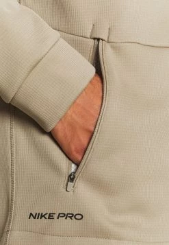 Nike Performance Herren Trainingsjacke - Khaki/light Bone -Angebote Nike Store 25db14ecfbce46e59315a5ddf75823ee
