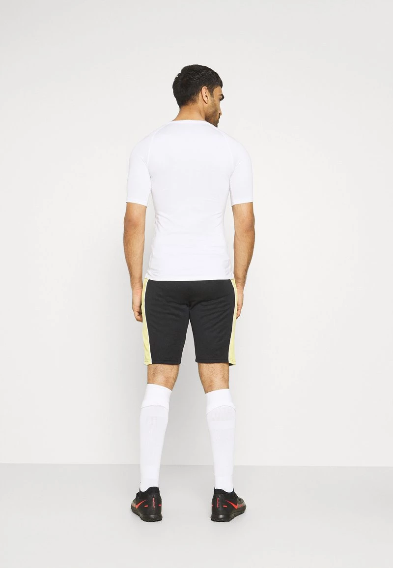 Nike Performance Herren DRY SHORT - Kurze Sporthose - Black/saturn Gold/white 3 Nike Performance Herren DRY SHORT - Kurze Sporthose - Black/saturn Gold/white – Bild 3