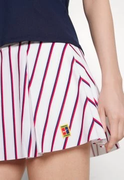 Nike Performance Damen Sportrock - White -Angebote Nike Store 27c2f577f4794914b421e1a22ac713fe