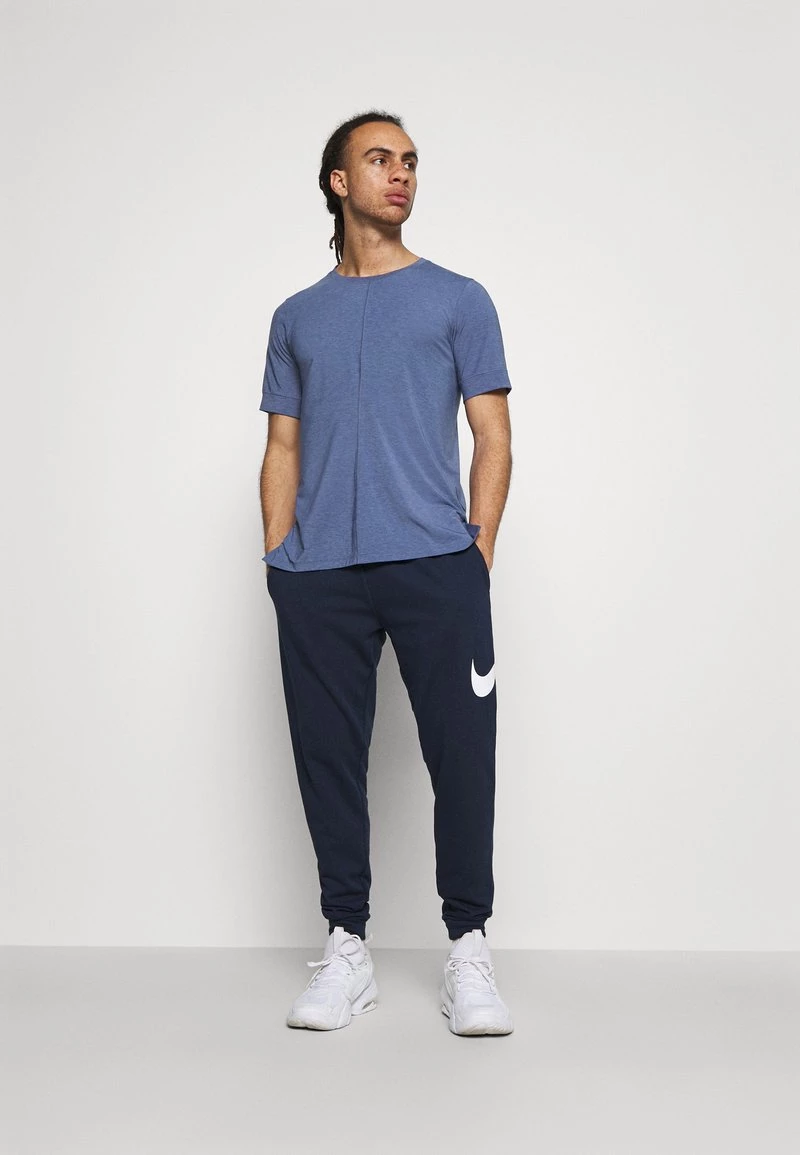 Nike Performance Herren M NK DRY TOP - T-Shirt Basic - Midnight Navy/ashen Slate 2 Nike Performance Herren M NK DRY TOP - T-Shirt Basic - Midnight Navy/ashen Slate – Bild 2