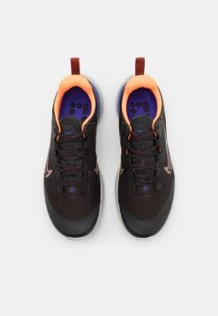 Nike Performance Herren REACT MILER 2 SHIELD - Laufschuh Neutral - Black/redstone/total Orange/indigo Burst/light Bone -Angebote Nike Store 2cfc5d2230a347c0b33edca4147061ce