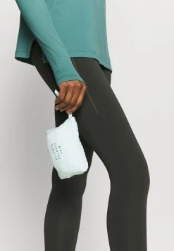 Nike Performance RUN - Laufjacke - Barely Green/black | Damen -Angebote Nike Store 2e4705c643d54af1b492511fca5f9a7f