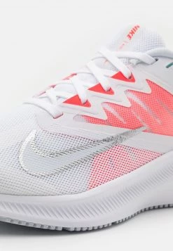 Nike Performance Damen QUEST 3 - Laufschuh Neutral - White/football Grey/metallic Silver -Angebote Nike Store 308ec1b100e443e995f0ccae8fdf1ecb