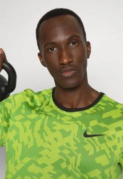 Nike Performance Herren SUPERSET - Sport T-shirt - Chlorophyll/atomic Green/black -Angebote Nike Store 31f432bc4ad74de7836835fd79c4b415