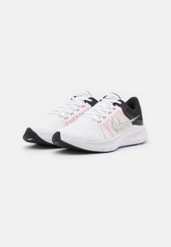 Nike Performance Herren WINFLO 8 - Laufschuh Neutral - White/metallic Silver/black/chlorine Blue/flash Crimson/wild Berry -Angebote Nike Store 3442411b630047189cc9d9096e9fccb2