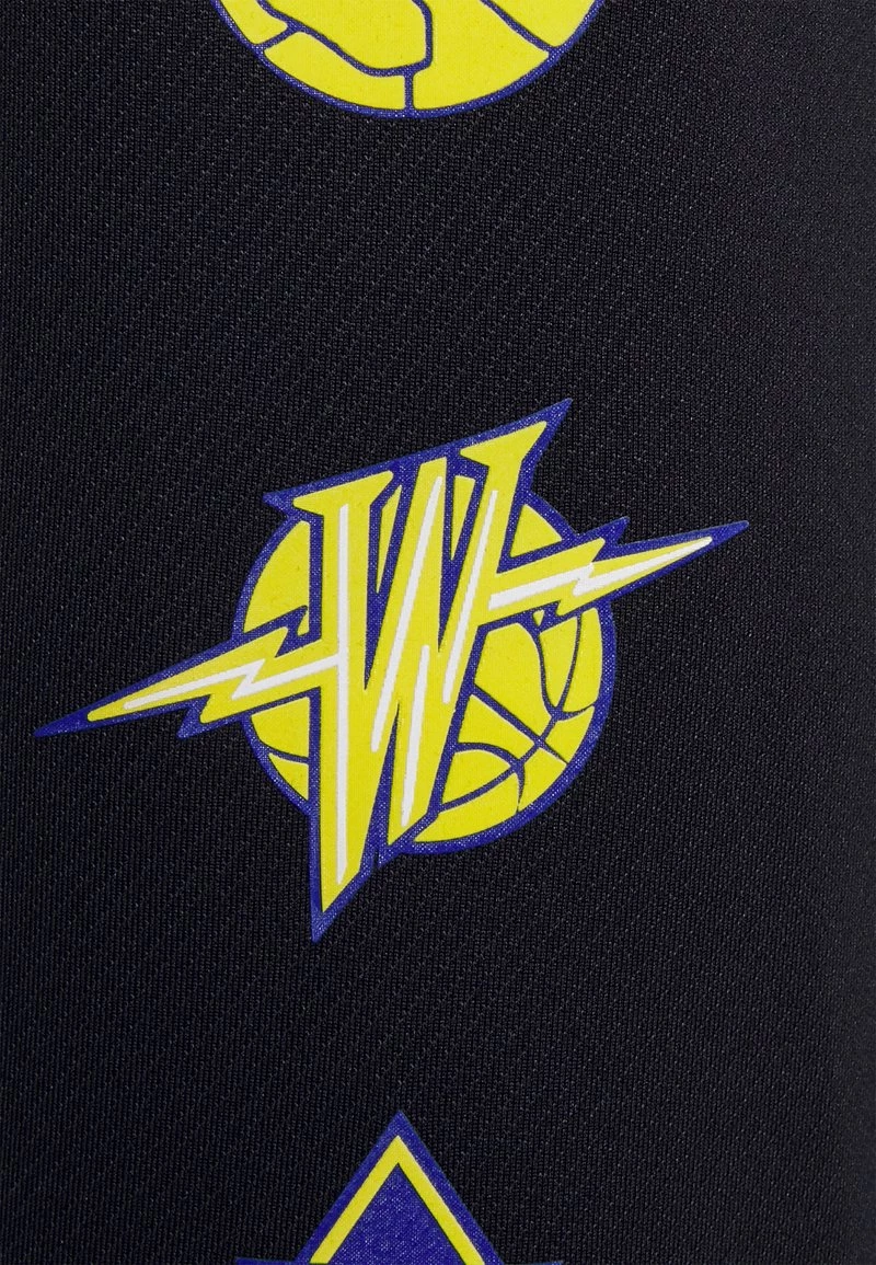 Nike Performance Herren NBA GOLDEN STATE WARRIORS MOMENTS MIXTAPES SHOWTIME LONG SLEEVE - Vereinsmannschaften - Black/rush Blue/amarillo/white 3 Nike Performance Herren NBA GOLDEN STATE WARRIORS MOMENTS MIXTAPES SHOWTIME LONG SLEEVE - Vereinsmannschaften - Black/rush Blue/amarillo/white – Bild 3