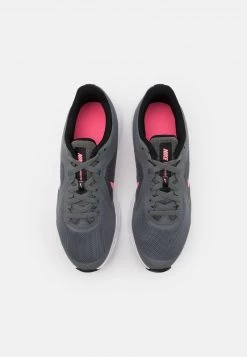 Nike Performance DOWNSHIFTER - Laufschuh Neutral - Smoke Grey/sunset Pulse/black/white | Unisex -Angebote Nike Store 35854a1687d24192af04ccf79650b9b6