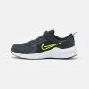 Nike Performance DOWNSHIFTER 11 UNISEX - Laufschuh Neutral - Dark Smoke Grey/volt/black/white