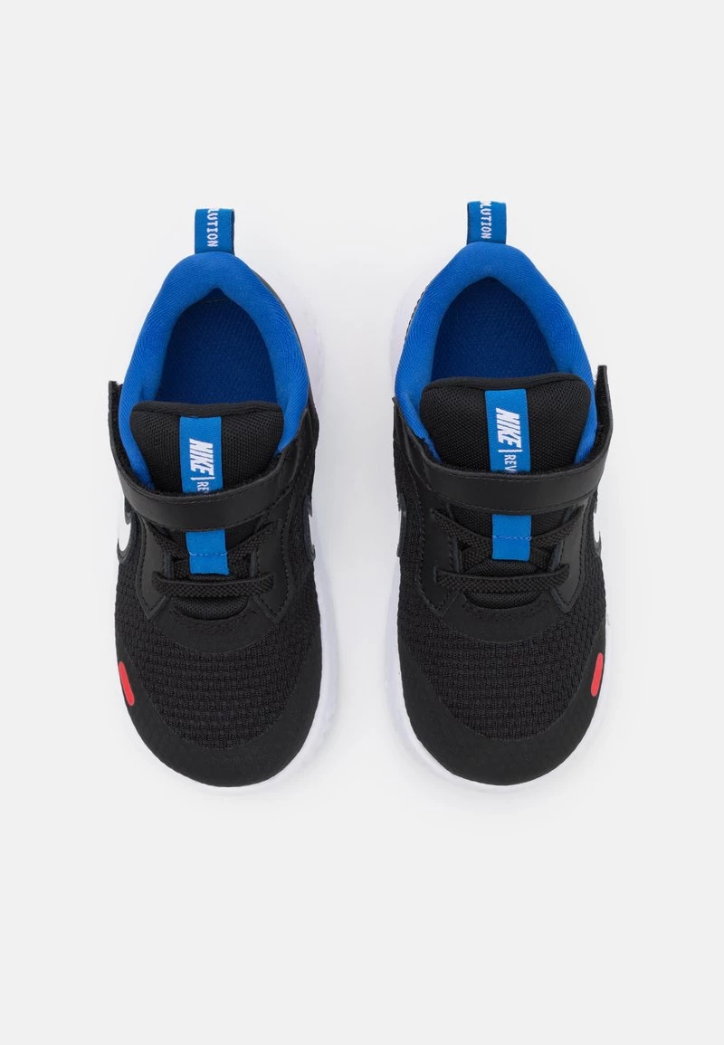 Nike Performance REVOLUTION 5 UNISEX - Laufschuh Neutral - Black/white/universe Red/game Royal 4 Nike Performance REVOLUTION 5 UNISEX - Laufschuh Neutral - Black/white/universe Red/game Royal – Bild 4