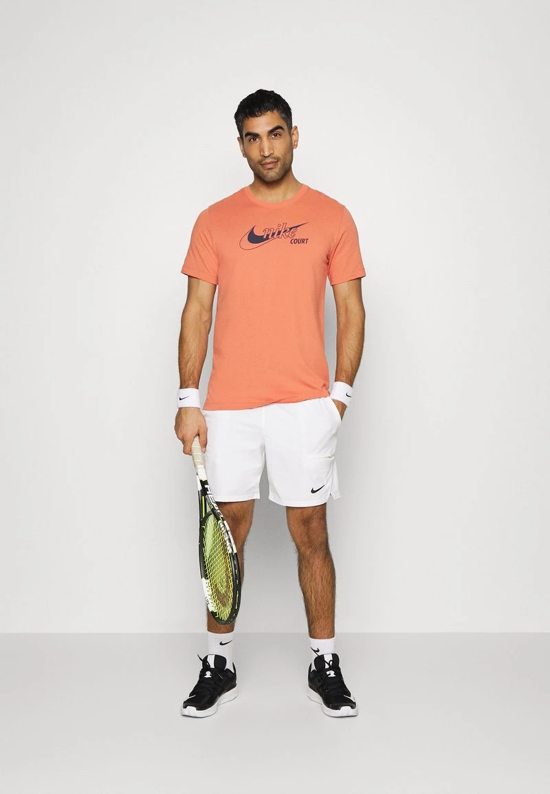 Nike Performance Herren TEE TENNIS - T-Shirt Print - Madder Root 2 Nike Performance Herren TEE TENNIS - T-Shirt Print - Madder Root – Bild 2
