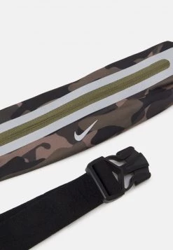 Nike Performance SLIM WAISTPACK UNISEX - Gürteltasche - Medium Olive/black/silver -Angebote Nike Store 379fc6c5090d46ab8875945bdcbc0c03