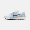 Nike Performance AIR ZOOM VOMERO 16 - Laufschuh Neutral - White/imperial Blue/pure Platinum/lime Glow/wolf Grey/black | Herren