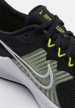 Nike Performance Herren DOWNSHIFTER 11 - Laufschuh Neutral - Black/photon Dust/volt/white -Angebote Nike Store 39303860cae2476cbeb6b8183135de39