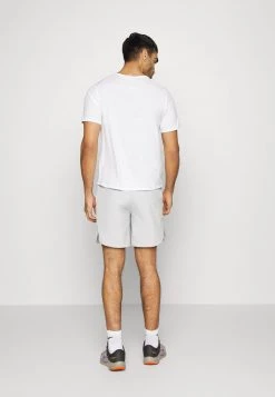 Nike Performance Herren Kurze Sporthose - Light Smoke Grey/photon Dust -Angebote Nike Store 39626fc99a144da8aa17566739bf3040